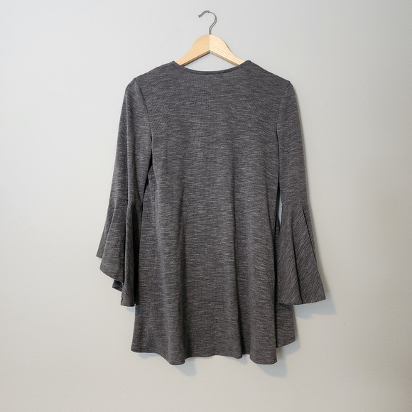 Lauren Conrad Gray Bell Sleeve Cardigan Size Small - Picture 5 of 7